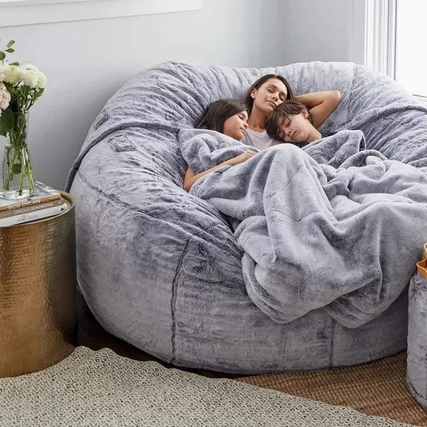 LoveSac - NOW OPEN!